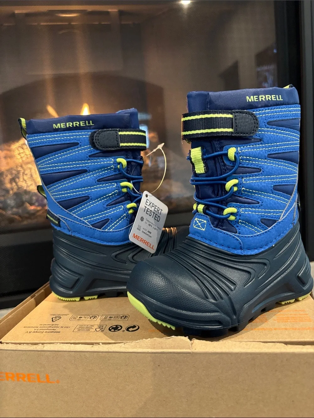 Merrill Snow Quest Waterproof,Insulated,lightweight,Velcro,pull tabs,rugged sole